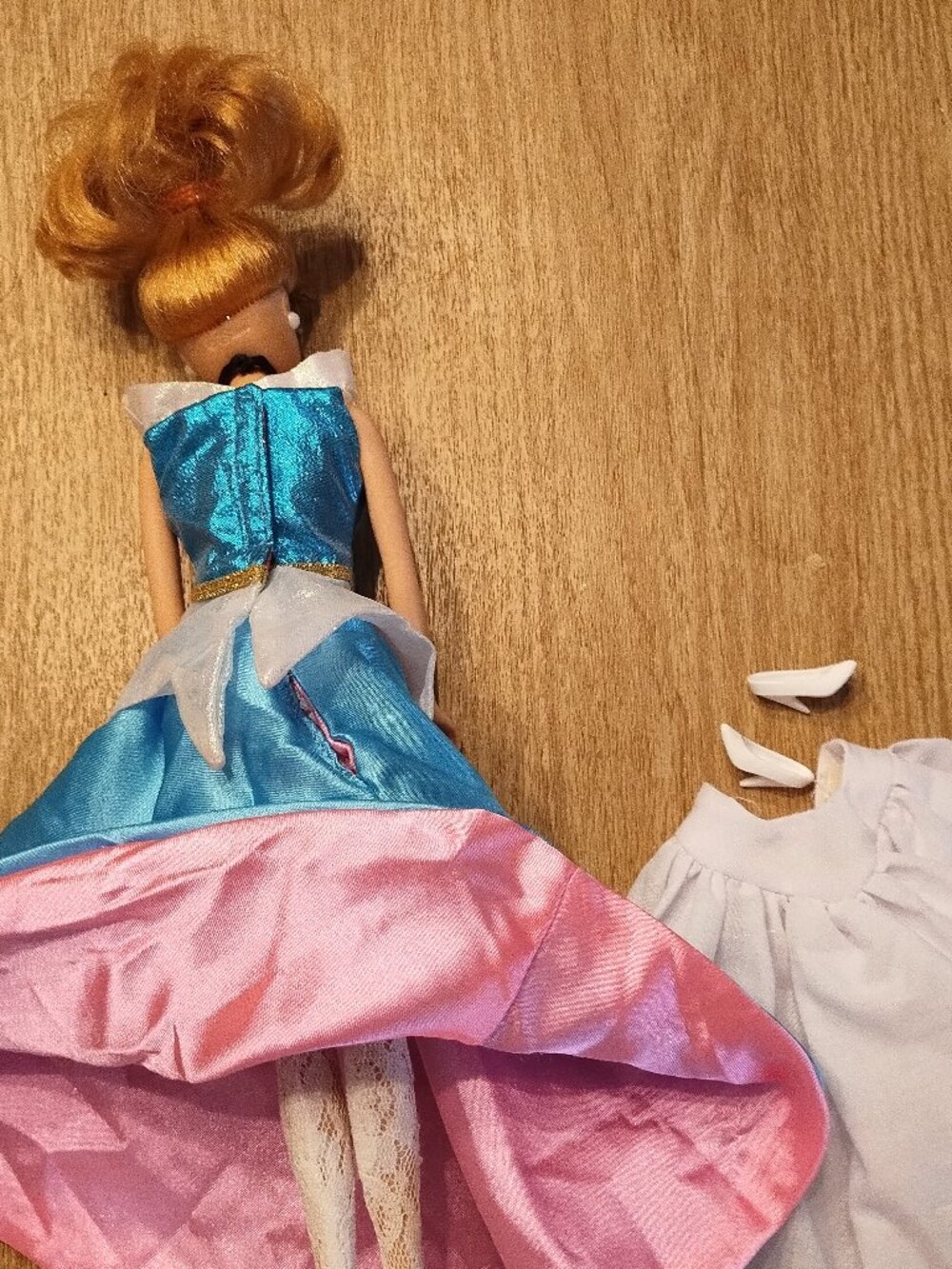 Princess Doll - Picture 2 of 2